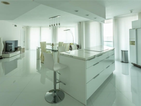 3370 Hidden Bay Dr # 3109, Aventura FL 33180 — #A11792874
