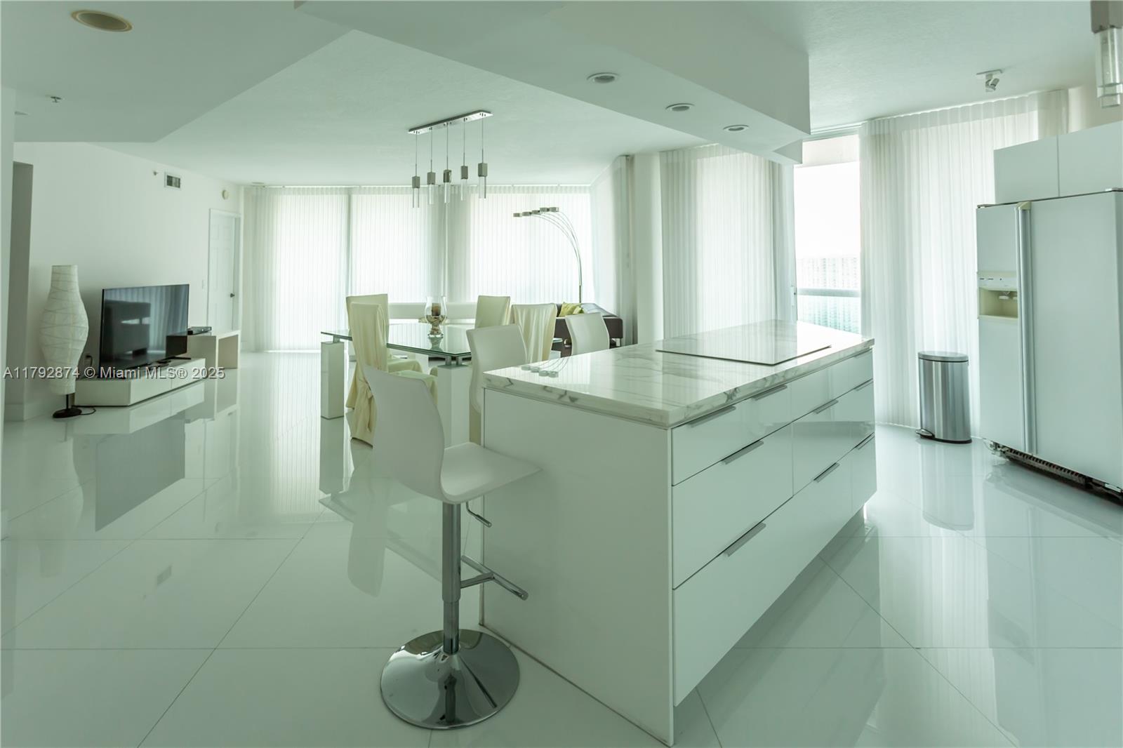 1ad5be0d-5191 3370 Hidden Bay Dr # 3109, Aventura FL 33180 — #A11792874
