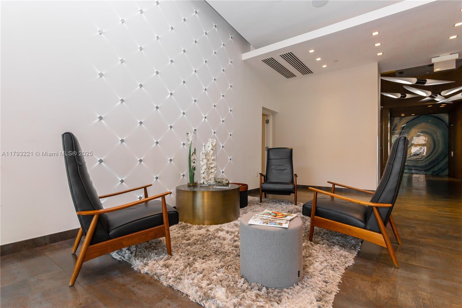 1ad5be0d-5199 3250 NE 1st Ave # 608, Miami FL 33137 — #A11793221