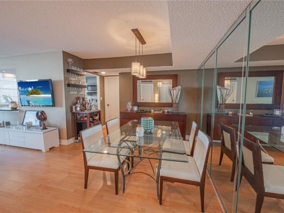 301 174th St # 401, Sunny Isles Beach FL 33160 — #A11793633