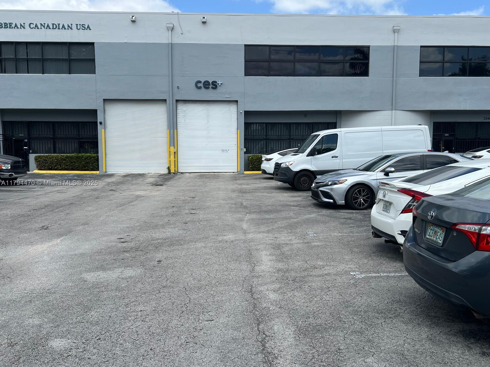 1ad5be0d-5218 2330 NW 102nd Pl, Doral FL 33172 — #A11794470