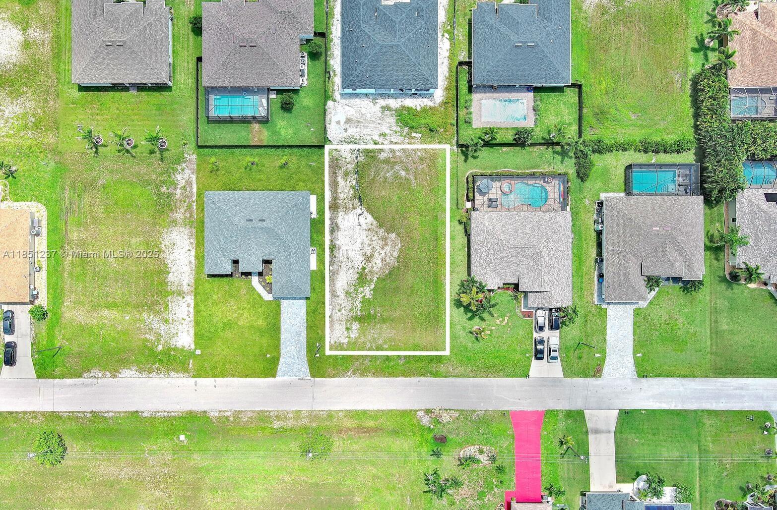 1ad5be0d-529 1025 NW 35th Place, Cape Coral FL 33993 — #A11851237