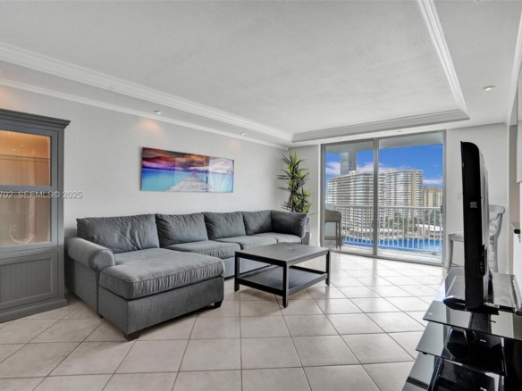 137 Golden Isles Dr # 1105, Hallandale Beach FL 33009 — #A11798702