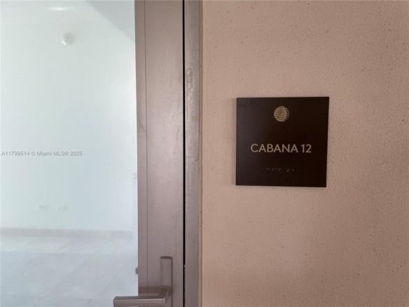 18501 Collins Avenue # 12, Sunny Isles Beach FL 33160 — #A11799514