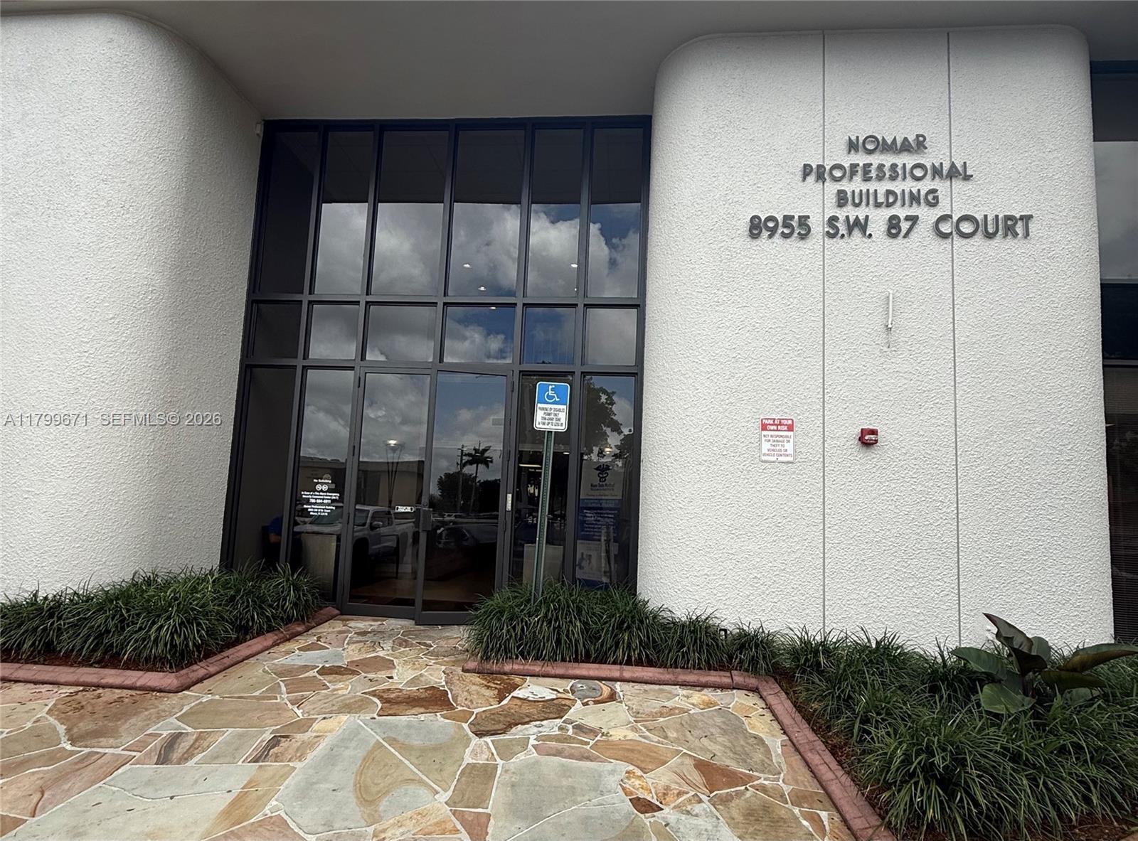 1ad5be0d-5336 8955 SW 87th Ct # 101, Miami FL 33176 — #A11799671