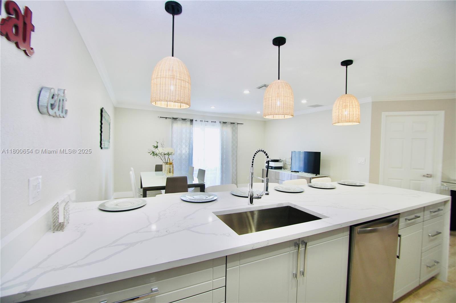 1ad5be0d-5356 244 NW 6th Ave # 244, Delray Beach FL 33444 — #A11800654