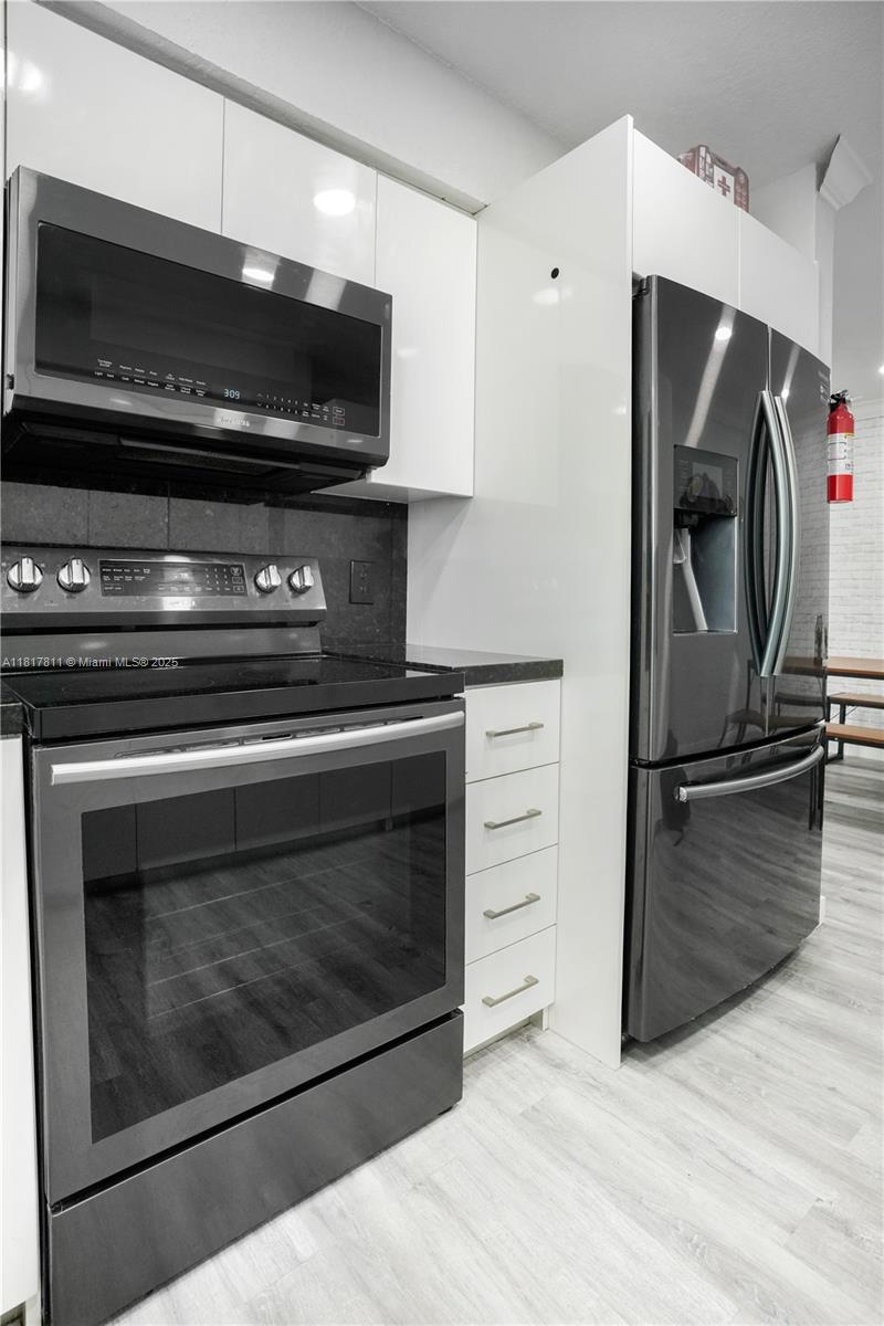 1ad5be0d-536 1647 NW 29th Ave # 1, Miami FL 33125 — #A11817811