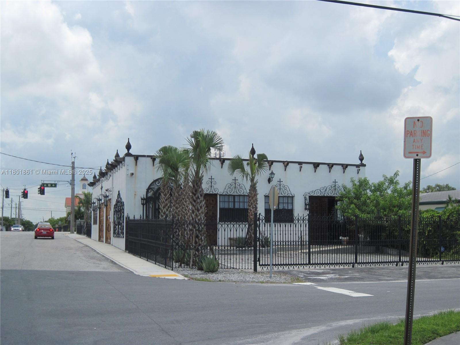 1ad5be0d-5381 101 NE 1st St, Dania Beach FL 33004 — #A11801861