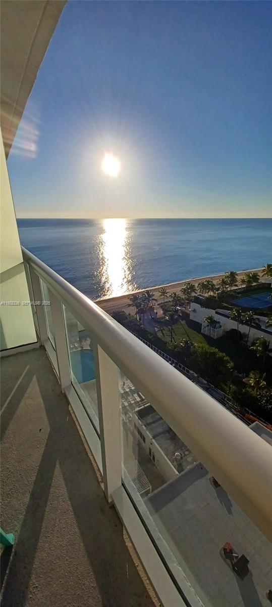 19201 Collins Ave # 1105, Sunny Isles Beach FL 33160 — #A11802326
