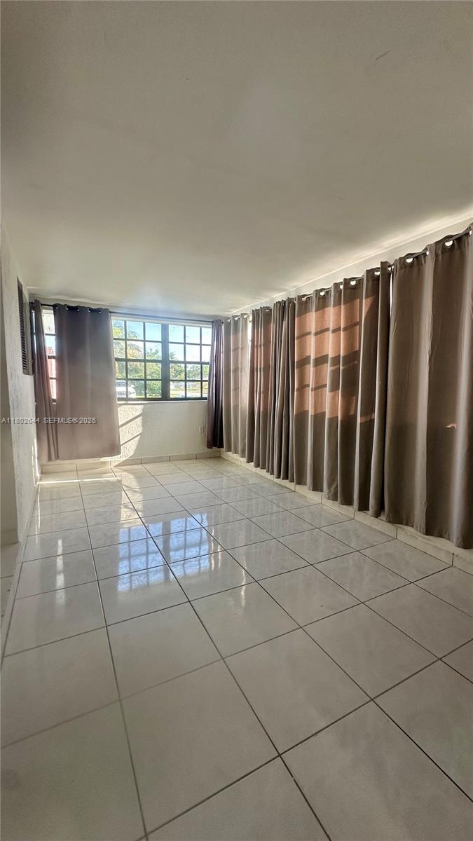 1ad5be0d-5399 18201 NW 5th Ave, Miami Gardens FL 33169 — #A11802644