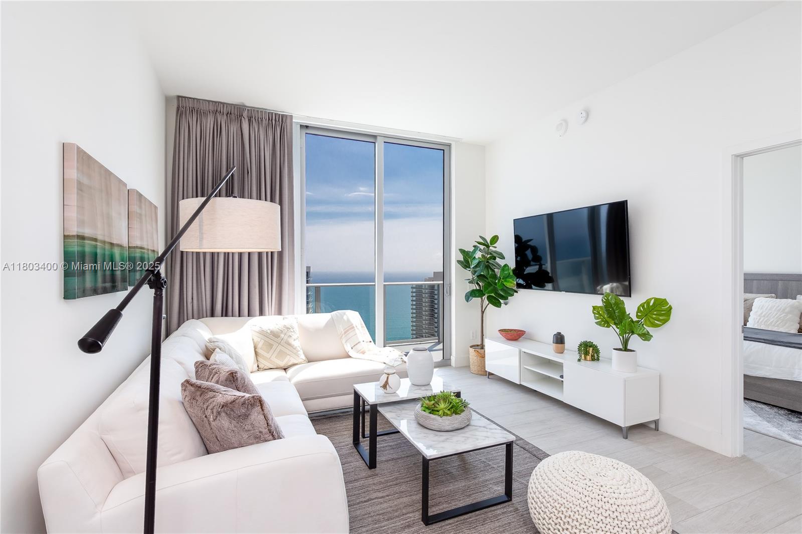 1ad5be0d-5417 4010 S Ocean Dr # T4303, Hollywood FL 33019 — #A11803400