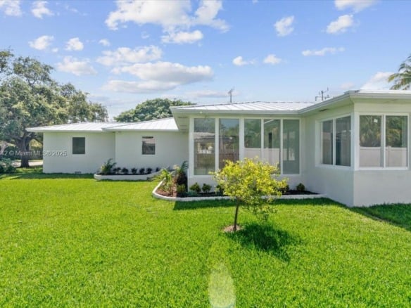 1459 Jefferson St, Hollywood FL 33020 — #A11803842