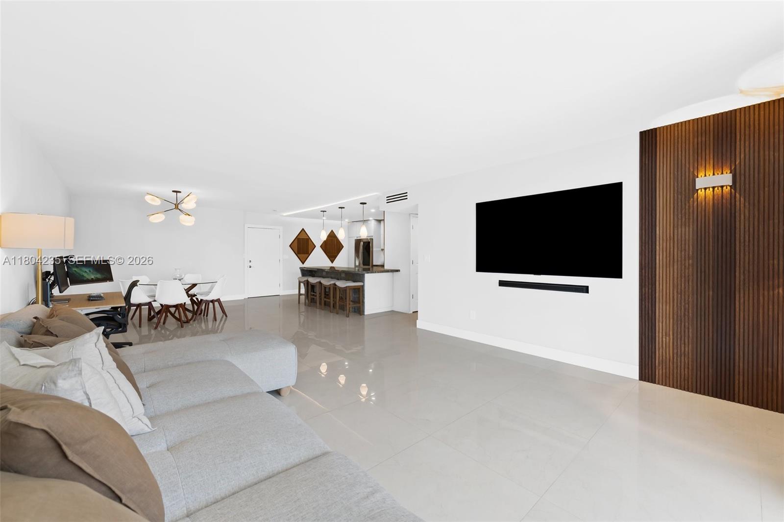 1ad5be0d-5433 1501 S Ocean Dr # 1005, Hollywood FL 33019 — #A11804235