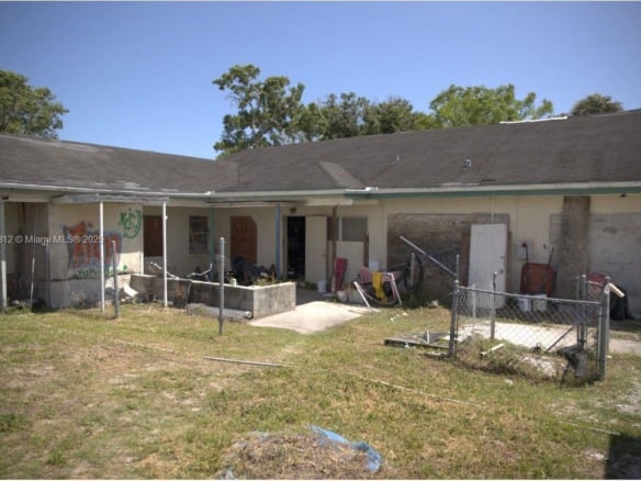 603 S 33rd St, Fort Pierce FL 34947 — #A11804312