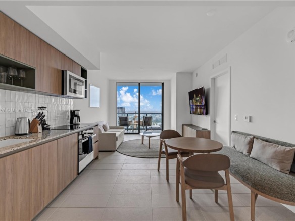 601 NE 1st # 4204, Miami FL 33132 — #A11805157