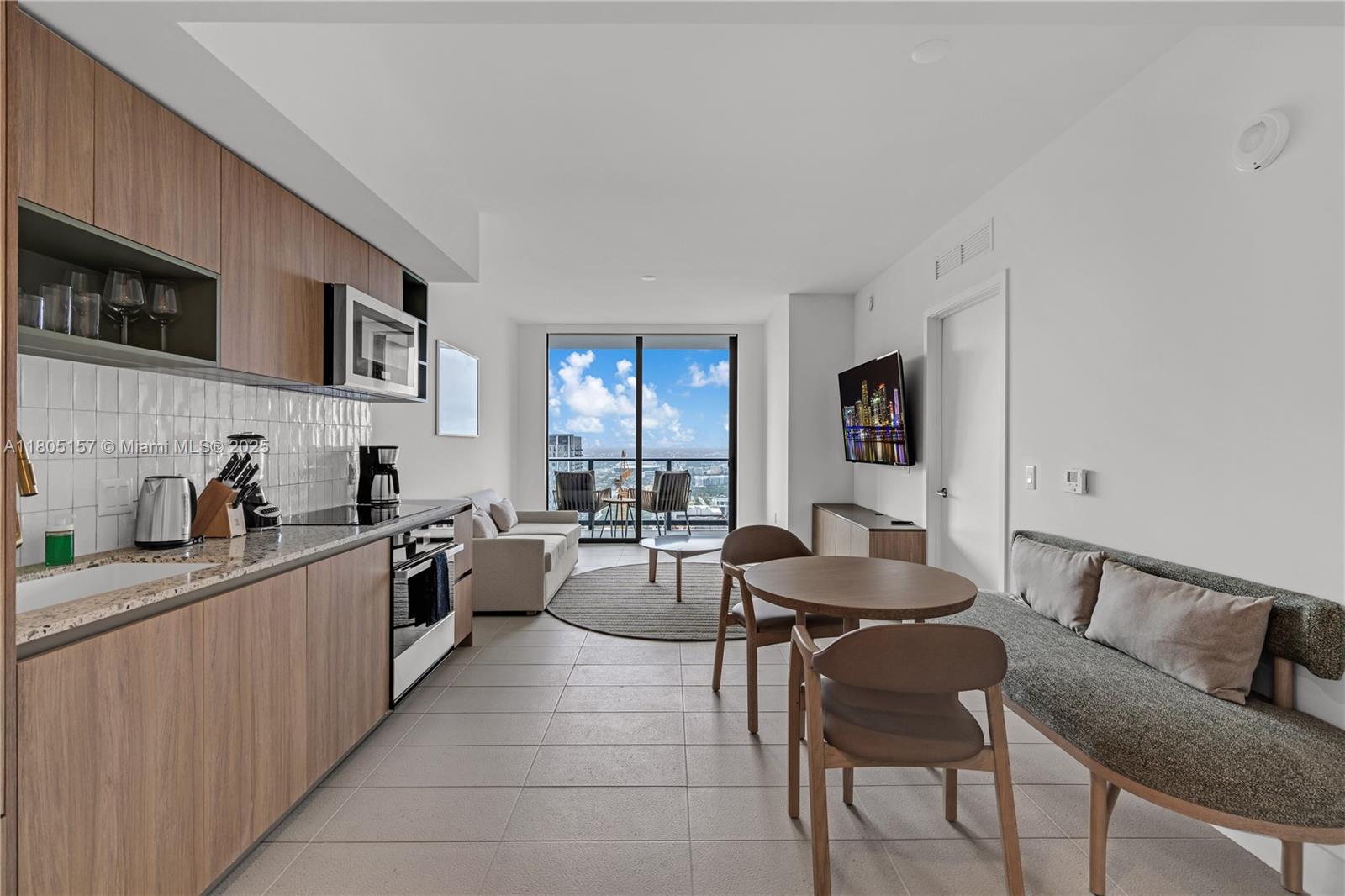 1ad5be0d-5456 601 NE 1st # 4204, Miami FL 33132 — #A11805157