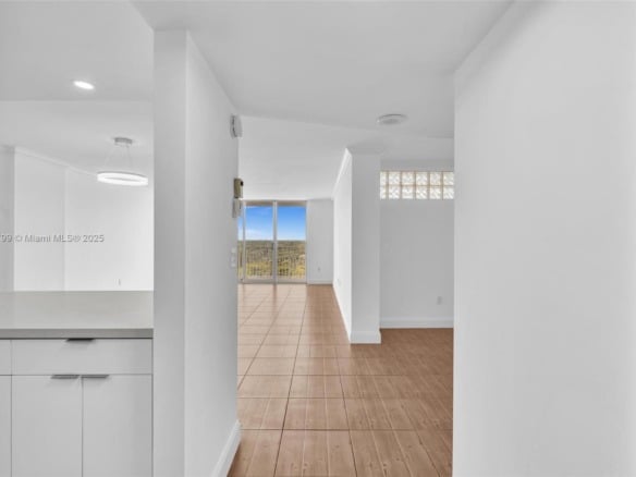 2801 NE 183rd St # 1703W, Aventura FL 33160 — #A11805799