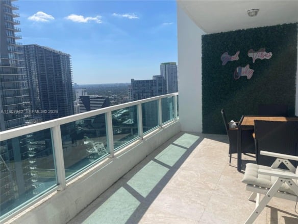 41 SE 5th St # 2008, Miami FL 33131 — #A11807342