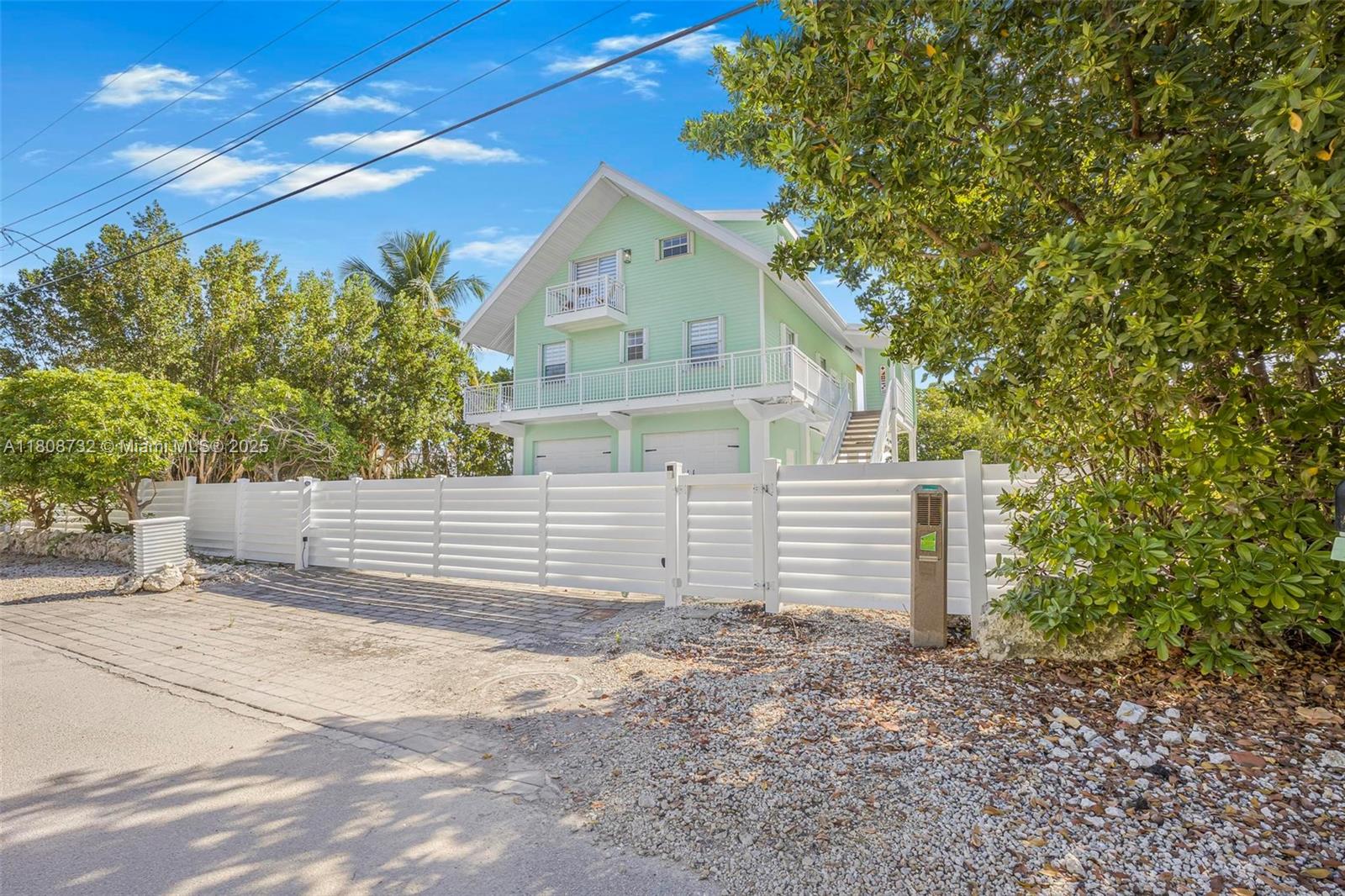 41 Mutiny Pl, Key Largo FL 33037 — #A11808732