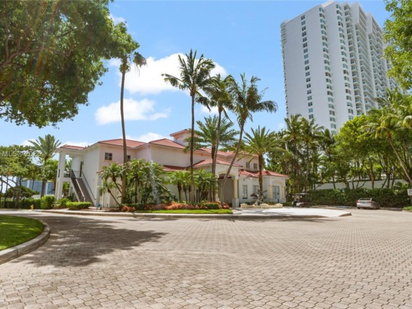 3245 NE 184th St # 13213, Aventura FL 33160 — #A11810547
