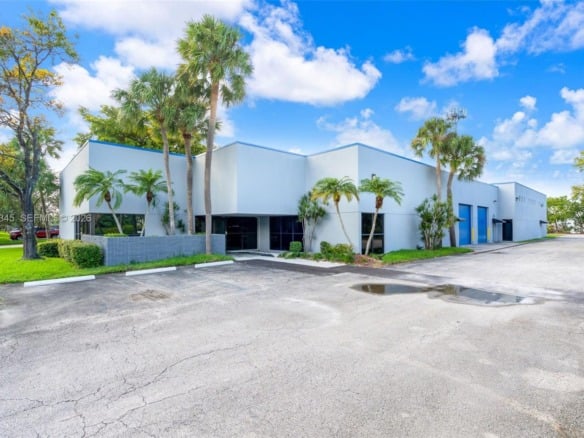 3541 NW 53rd St, Fort Lauderdale FL 33309 — #A11811345