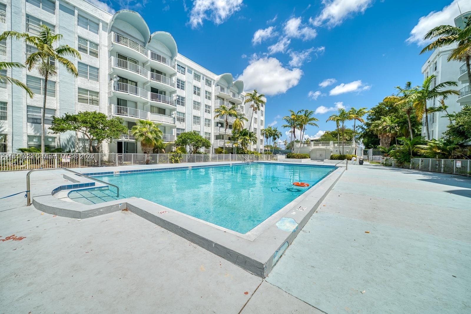 1ad5be0d-5628 486 NW 165th St Rd # 303, Miami FL 33169 — #A11811629