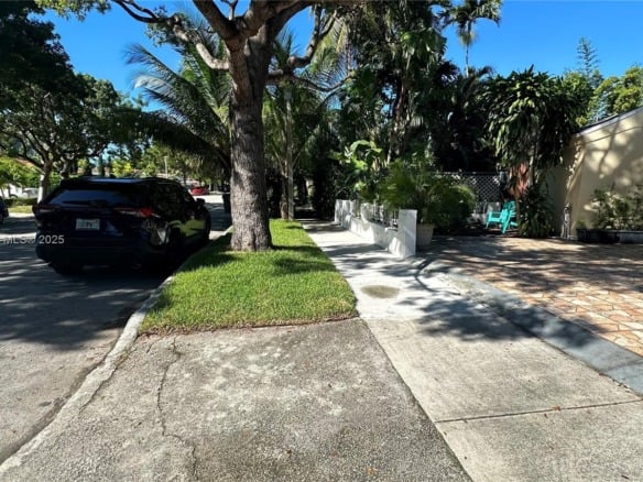 2221 SW 26th Lane, Miami FL 33133 — #A11814159