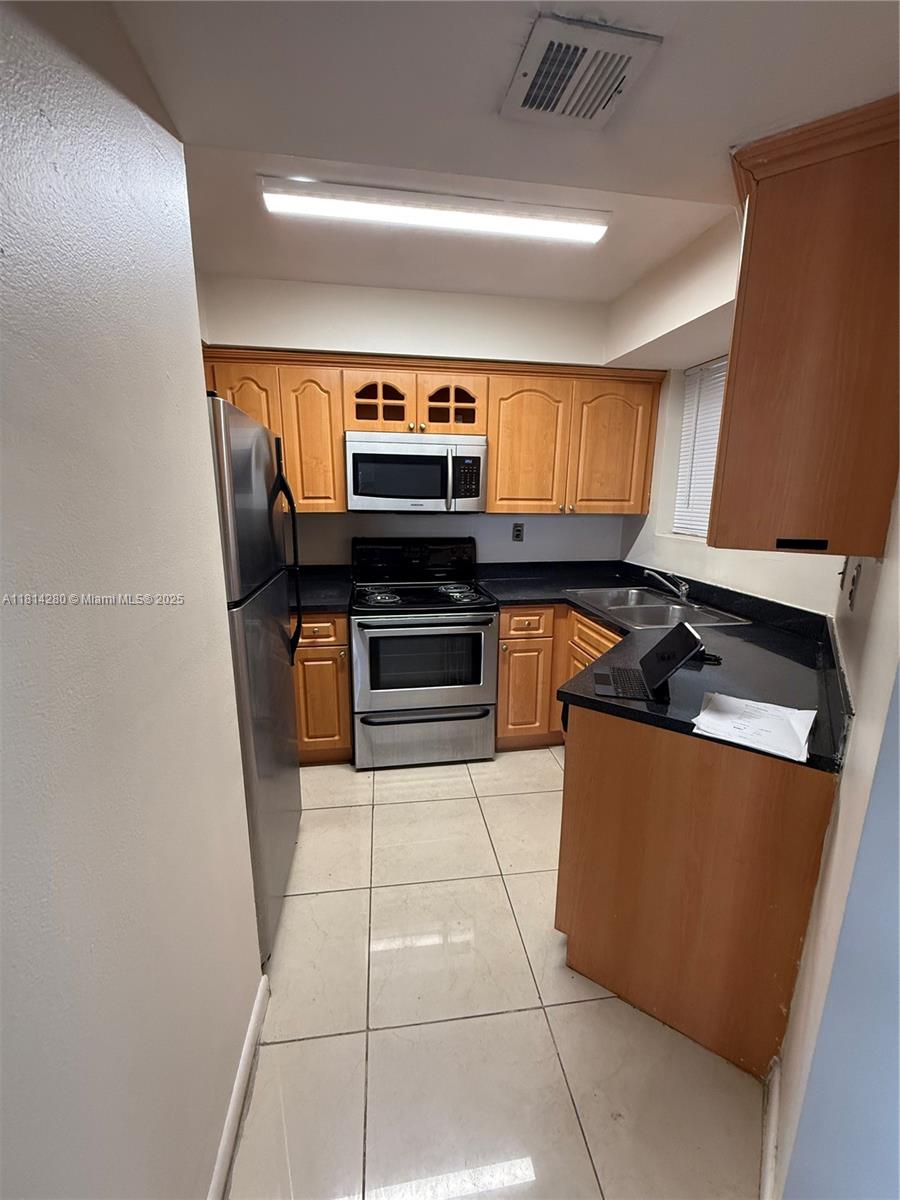 1ad5be0d-5679 8255 SW 152 AV # 2, Miami FL 33193 — #A11814280