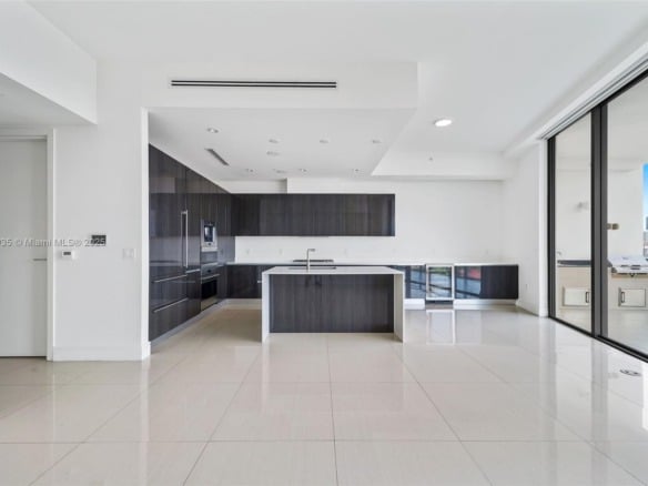 3250 NE 188th St, Aventura FL 33180 — #A11814935