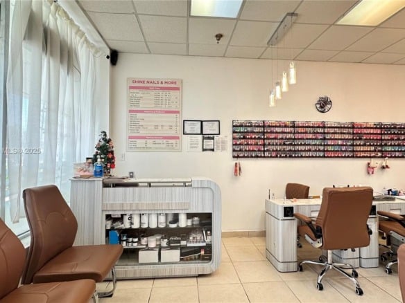 N University Dr, Pembroke Pines FL 33024 — #A11816182