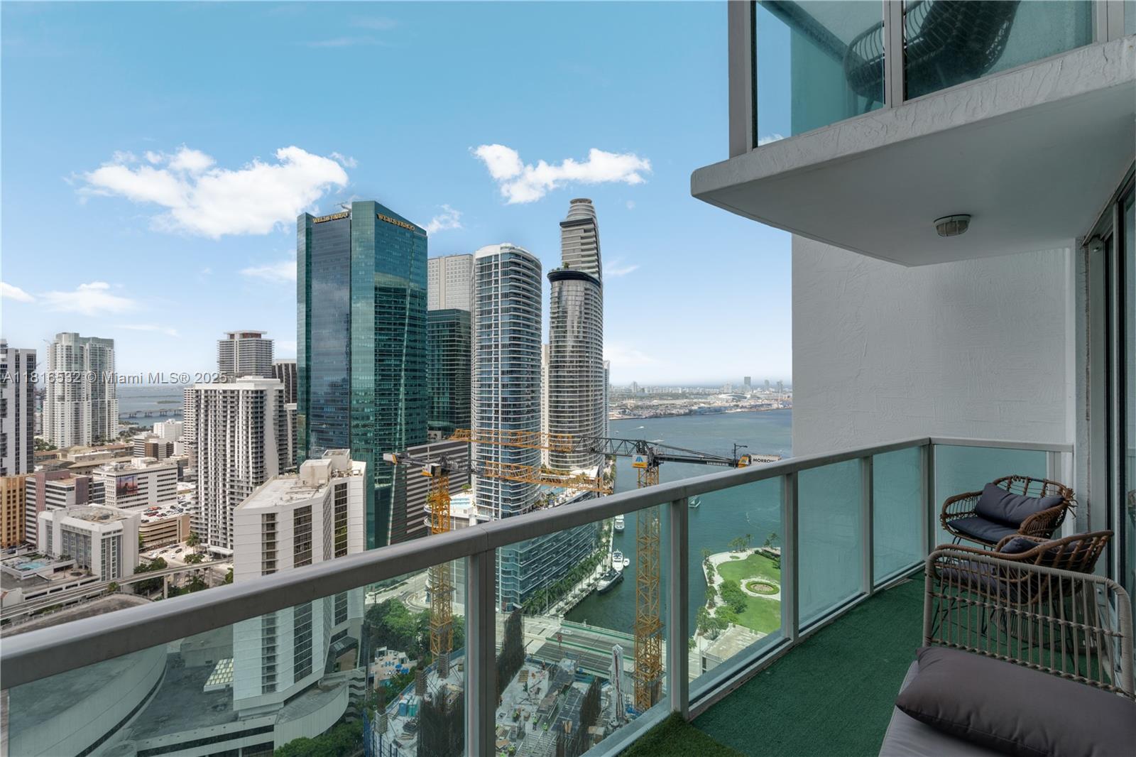 41 SE 5th St # 2107, Miami FL 33131 — #A11816532
