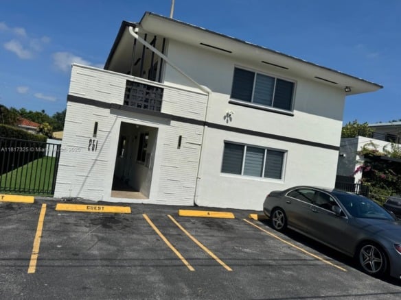 251 NW 57th Ave, Miami FL 33126 — #A11817325