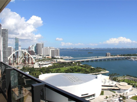 398 NE 5th St # 3310, Miami FL 33132 — #A11890000