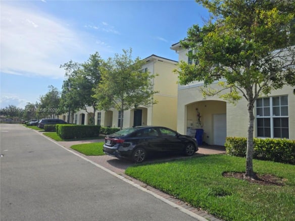 146 SW 7th Ct, Pompano Beach FL 33060 — #A11818102