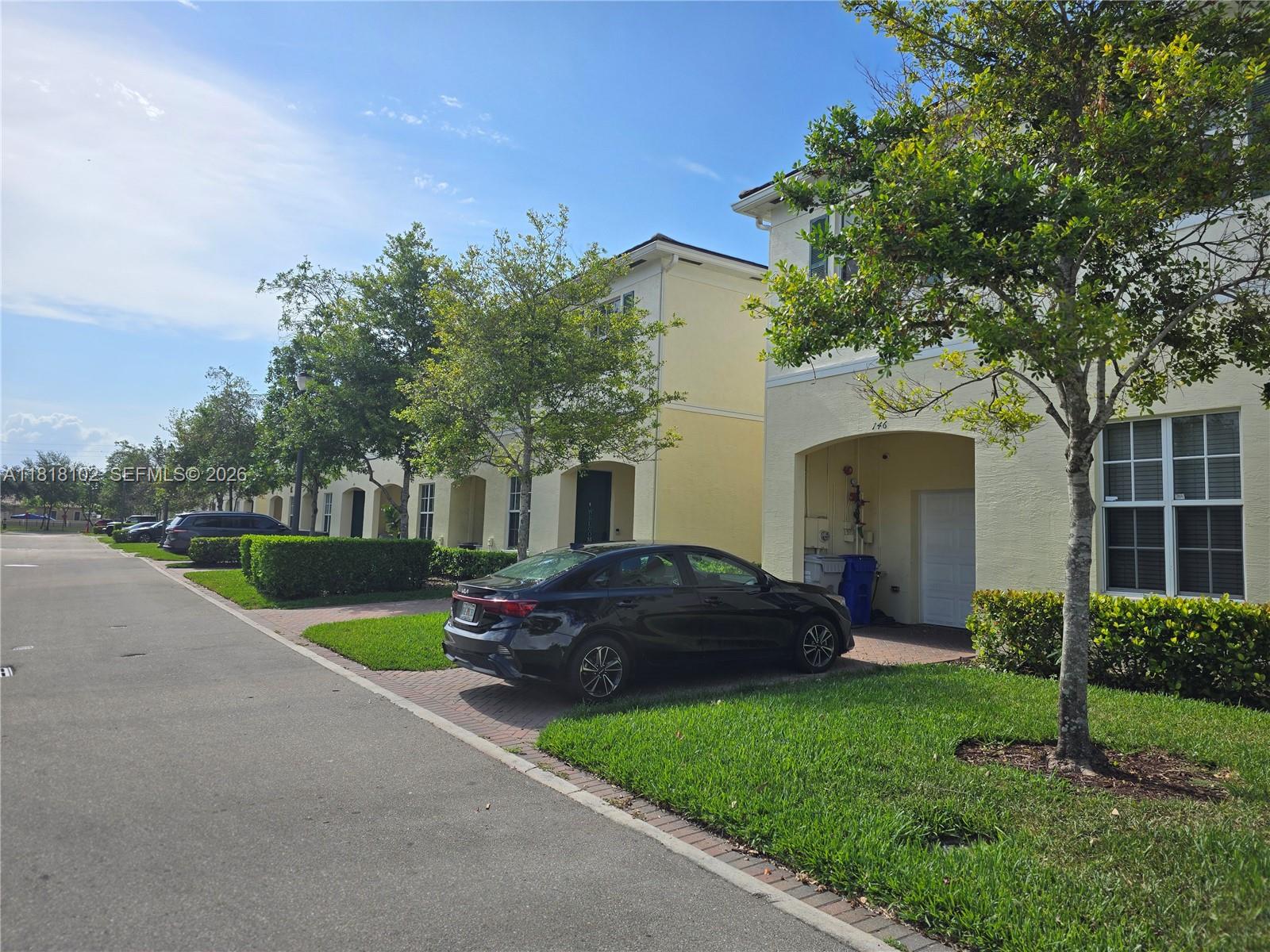 1ad5be0d-5759 146 SW 7th Ct, Pompano Beach FL 33060 — #A11818102