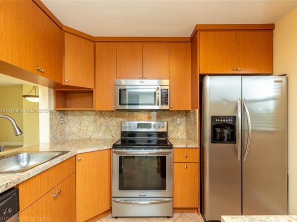 10624 NW 10th St # 103, Pembroke Pines FL 33026 — #A11819218