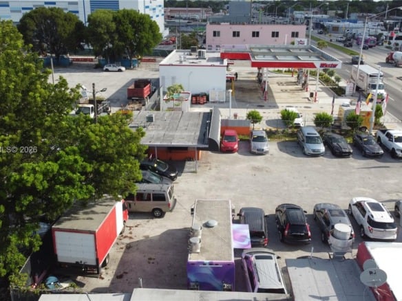 2156 NW 27th Ave, Miami FL 33142 — #A11820693