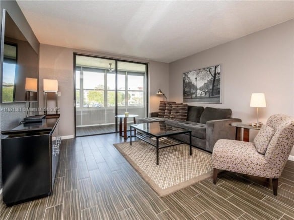 2860 Somerset Dr # 210K, Lauderdale Lakes FL 33311 — #A11821881