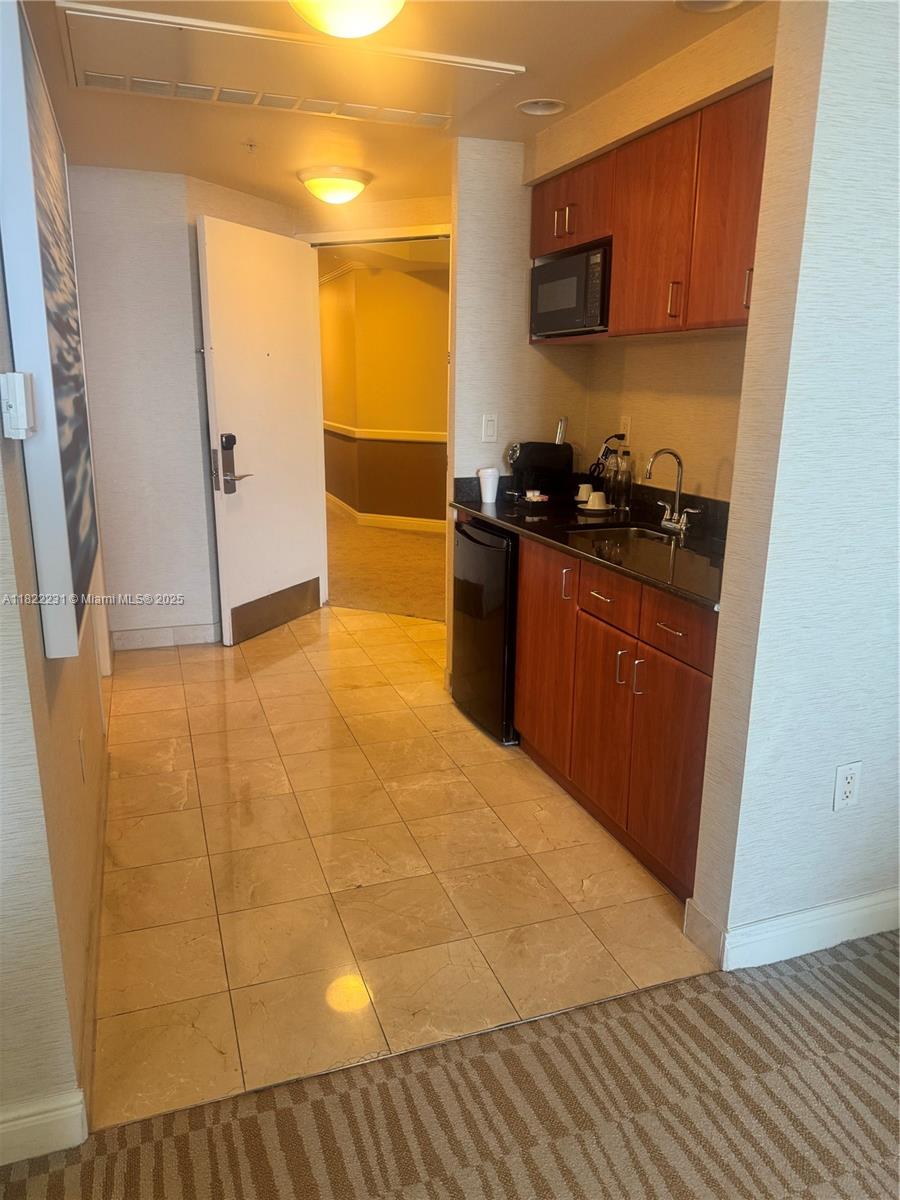 1ad5be0d-5864 18001 Collins Ave # 918, Sunny Isles Beach FL 33160 — #A11822231