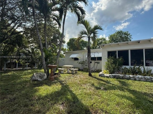 205 SW 21st Way, Fort Lauderdale FL 33312 — #A11822275