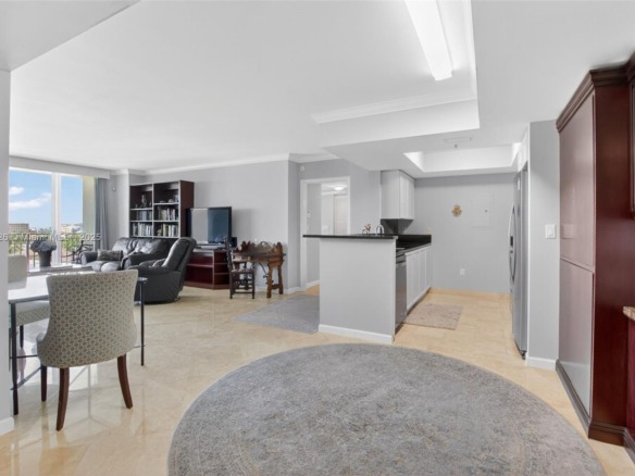 99 SE Mizner Blvd # 821, Boca Raton FL 33432 — #A11824226
