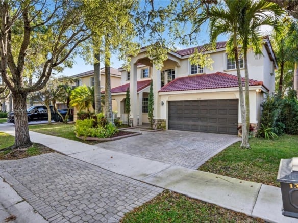 1325 Chenille Cir, Weston FL 33327 — #A11824278