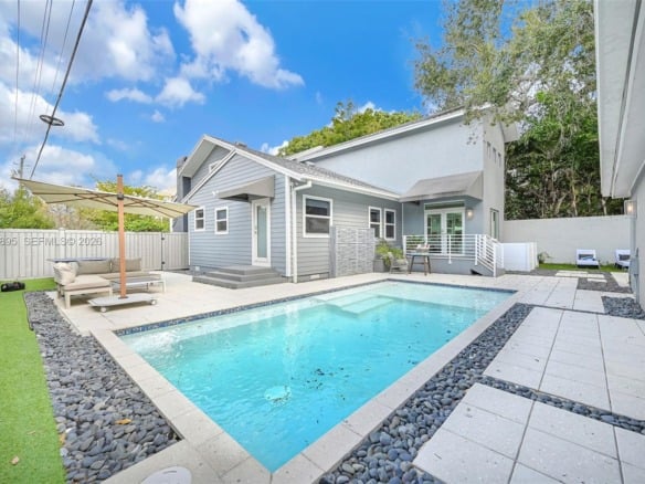 150 NE 50 # A, Miami FL 33137 — #A11824895