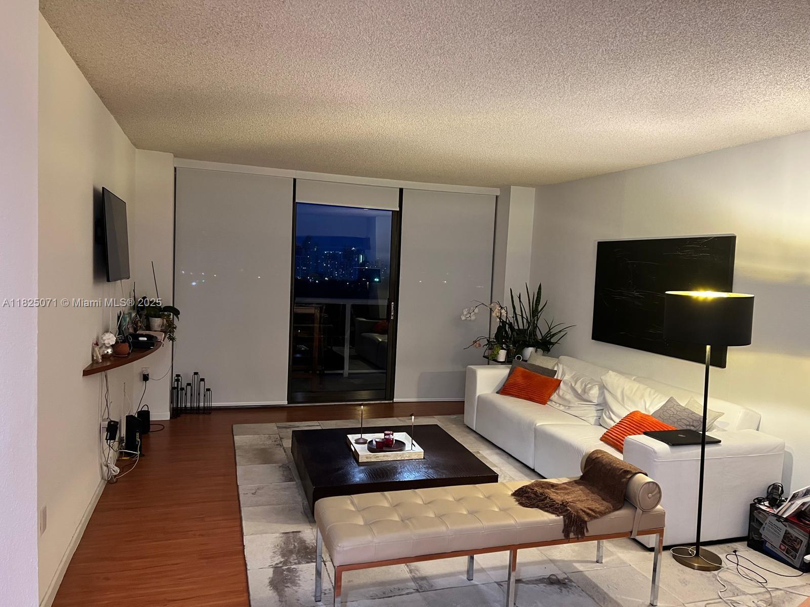 1ad5be0d-5927 3625 N Country Club Drive # 1805, Aventura FL 33180 — #A11825071