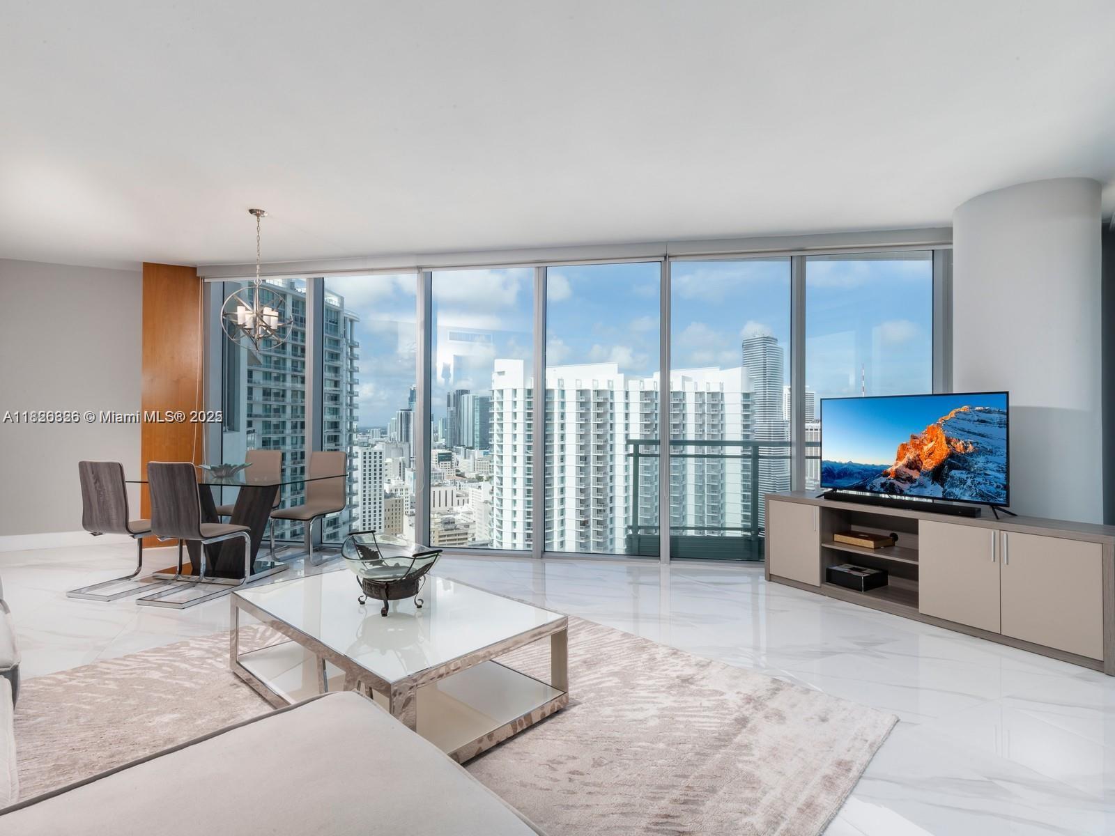 92 SW 3rd St # 3901, Miami FL 33130 — #A11826326