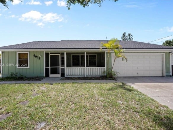 6015 Raintree, Fort Pierce FL 34982 — #A11827306