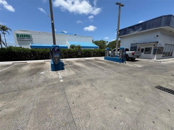 Listing #A11827440