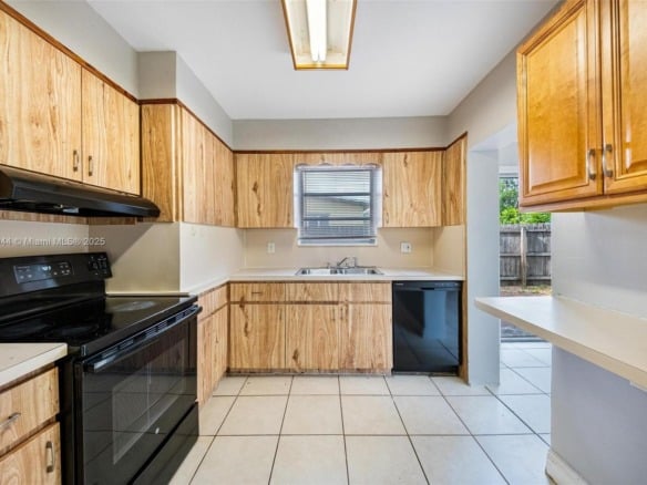 4130 NW 12th Ave, Oakland Park FL 33309 — #A11828044