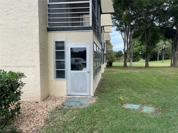 9070 Lime Bay Blvd # 115, Tamarac FL 33321 — #A11828611
