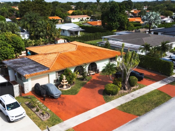 9601 SW 66th St, Miami FL 33173 — #A11828777
